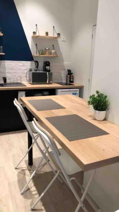 Le Berlier 60M2 + Cour Privee - Centre Historique Apartment ดีจอง ภายนอก รูปภาพ